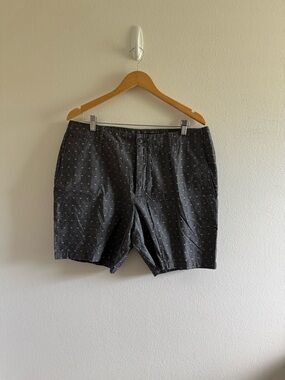 Calvin Klein Men's Charcoal Dot Print Casual Flat Front Bermuda Shorts size 36W
